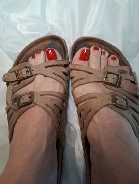 Birkenstock Women's Suede Strap Sandals in Brown Loved W0rn